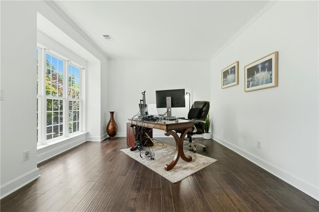 5 bedroom, 4 bathroom, 3,250 sq ft single family residence for sale at 3426 Belridge Drive, Smyrna, GA 30080 — photo 8