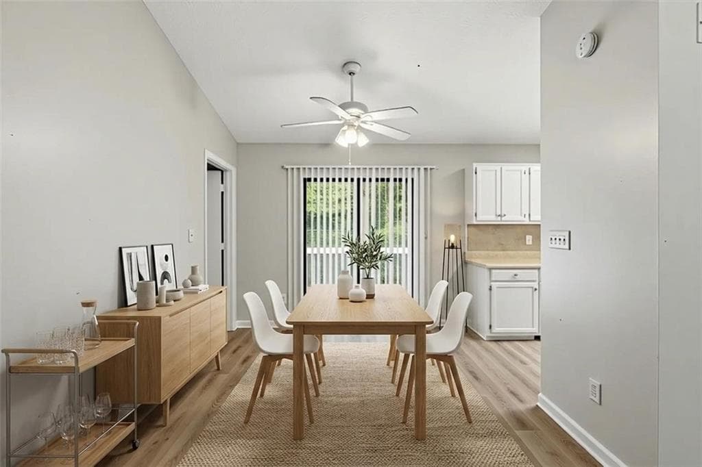 3 bedroom, 3 bathroom, 1,336 sq ft single family residence under contract at 7778 Mountain Creek Way, Douglasville, GA 30134 — photo 3