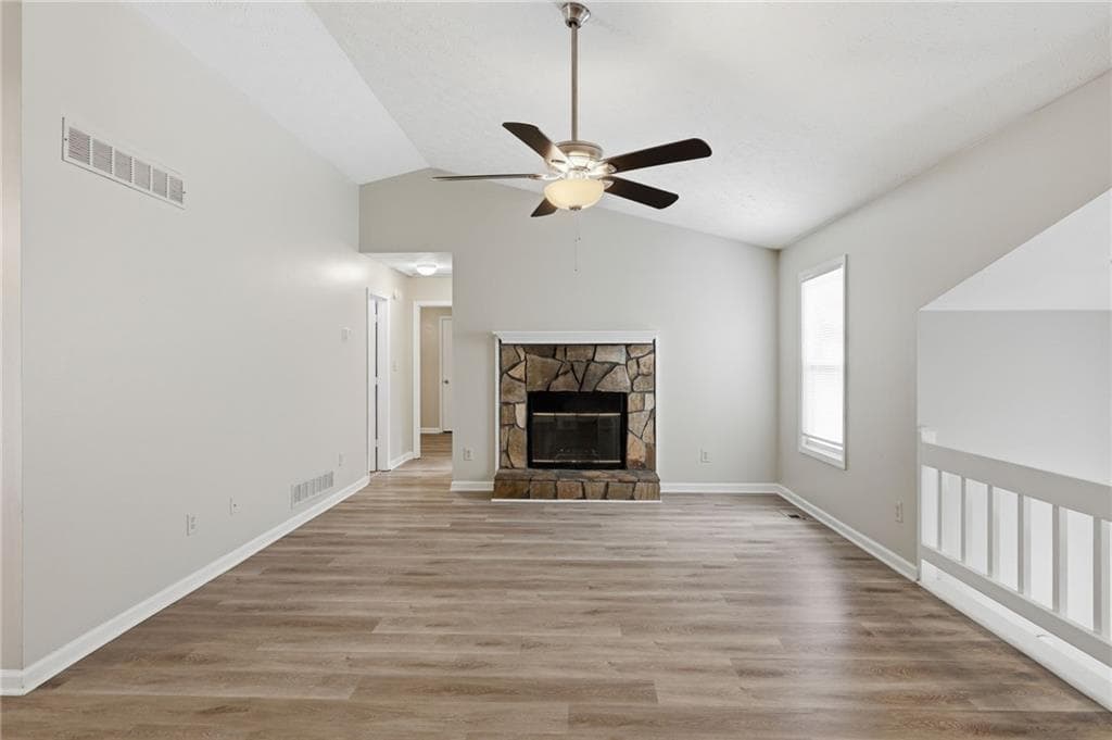 3 bedroom, 3 bathroom, 1,336 sq ft single family residence under contract at 7778 Mountain Creek Way, Douglasville, GA 30134 — photo 8