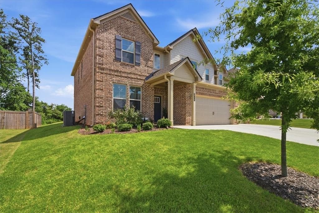 5 bedroom, 3 bathroom, 3,150 sq ft single family residence for sale at 2116 Cadenza Circle, Dacula, GA 30019 — photo 2