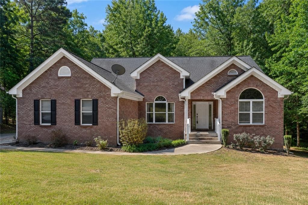6 bedroom, 3 bathroom, 5,115 sq ft single family residence for sale at 2465 Chandler Road, Grayson, GA 30017