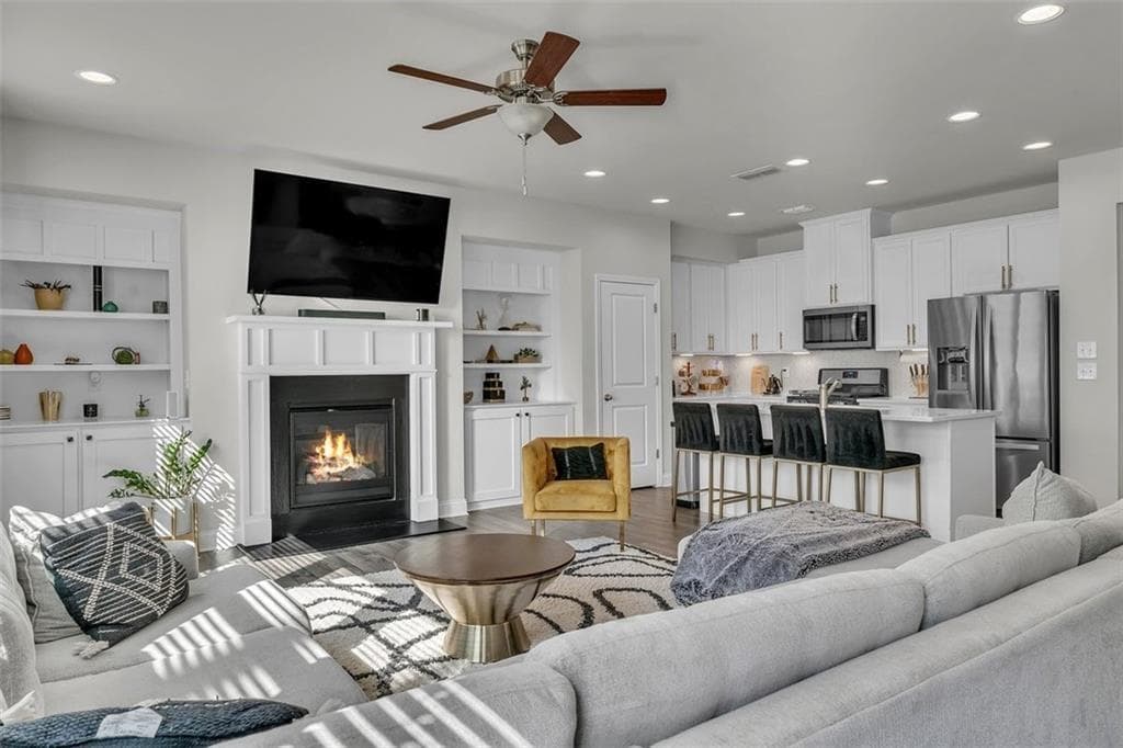 3 bedroom, 4 bathroom, 2,468 sq ft townhouse for rent at 790 Belrose Drive, Smyrna, GA 30080 for $3,250 a month — photo 3