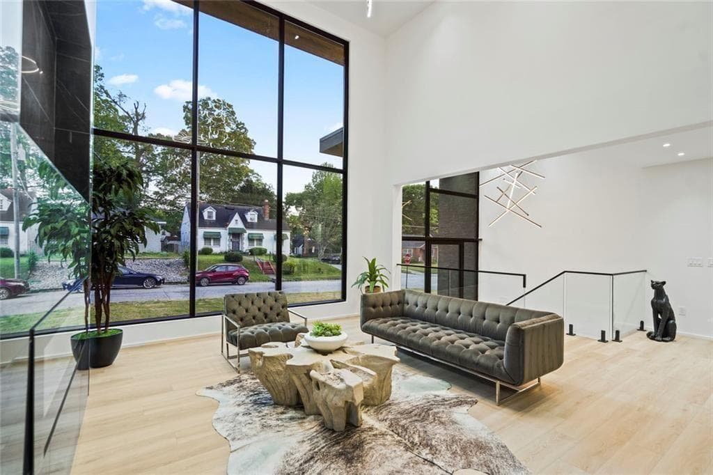 5 bedroom, 7 bathroom, 4,416 sq ft single family residence for sale at 1625 Emerald Avenue, Atlanta, GA 30310 — photo 8