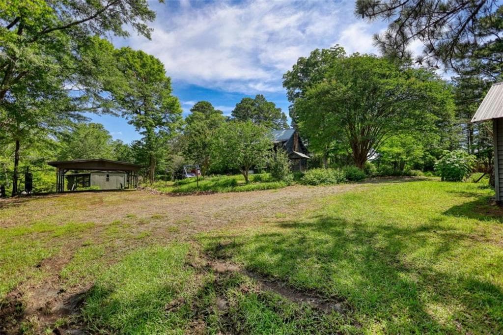 3 bedroom, 3 bathroom, 2,700 sq ft single family residence for sale at 2665 Macedonia Rd, Franklin, GA 30217 — photo 10