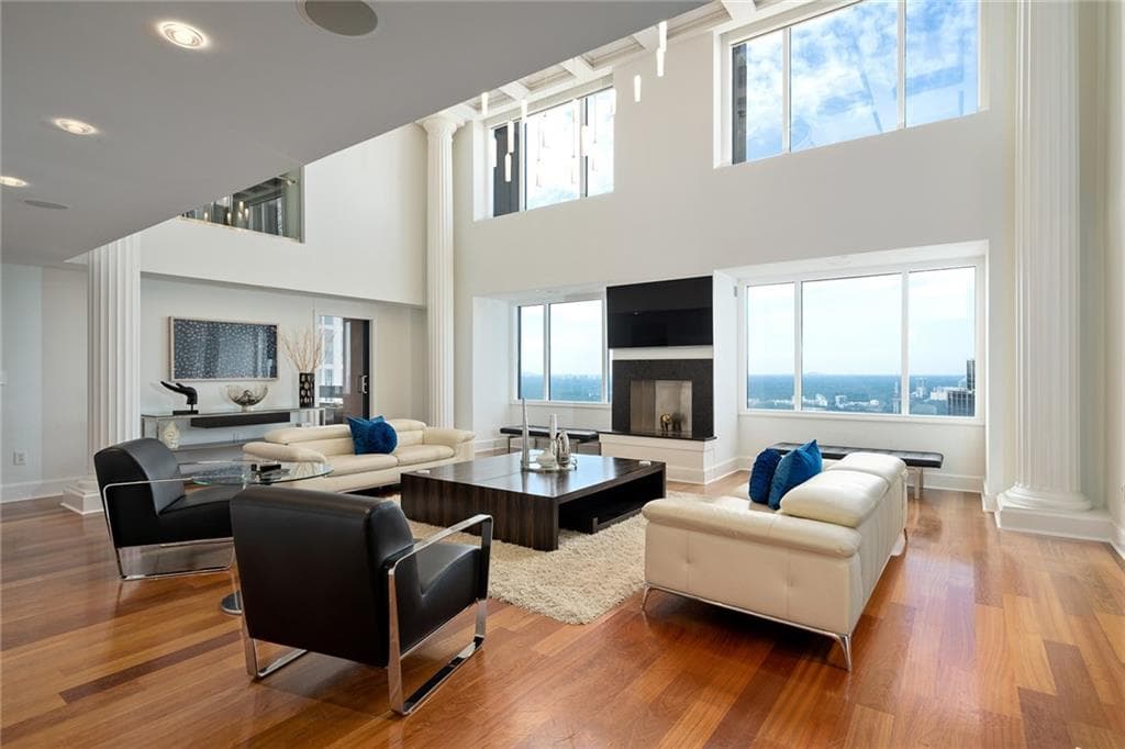 3 bedroom, 4 bathroom, 3,525 sq ft condominium for rent at 75 14th Street 4820, Atlanta, GA 30309 for $14,000 a month — photo 1 of 44