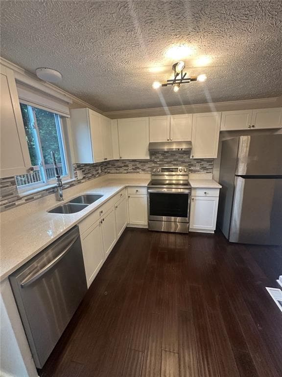 5 bedroom, 3 bathroom, 2,148 sq ft single family residence for rent at 2205 Mill Wood Court, Duluth, GA 30096 for $2,500 a month — photo 9