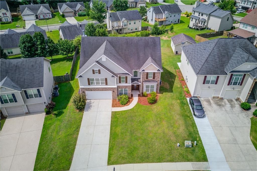 5 bedroom, 4 bathroom, 3,436 sq ft single family residence under contract at 1669 Dillard Way, Bethlehem, GA 30620 — photo 2