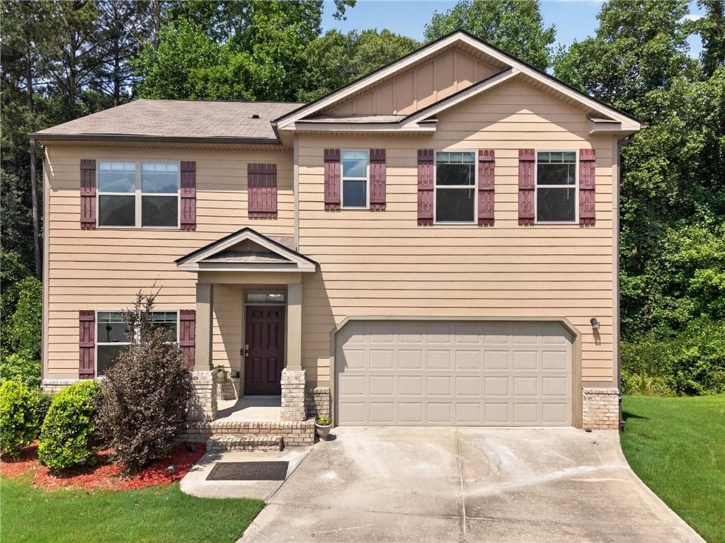 5 bedroom, 3 bathroom, 2,448 sq ft single family residence under contract at 2685 Chelsea Court, Atlanta, GA 30331