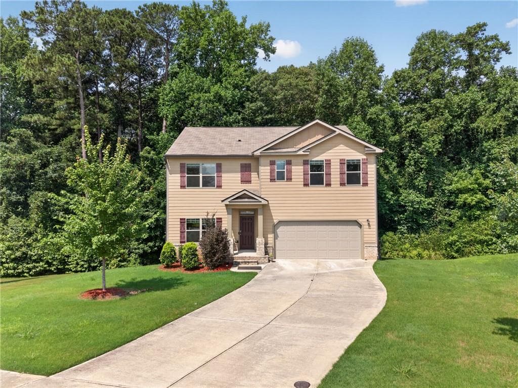5 bedroom, 3 bathroom, 2,448 sq ft single family residence under contract at 2685 Chelsea Court, Atlanta, GA 30331 — photo 2