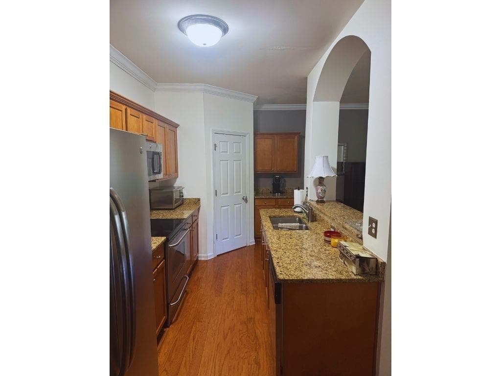 3 bedroom, 3 bathroom, 1,994 sq ft townhouse under contract at 3068 Momerath Court, Decatur, GA 30032 — photo 5