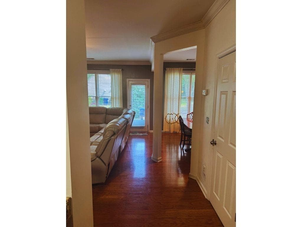 3 bedroom, 3 bathroom, 1,994 sq ft townhouse under contract at 3068 Momerath Court, Decatur, GA 30032 — photo 7