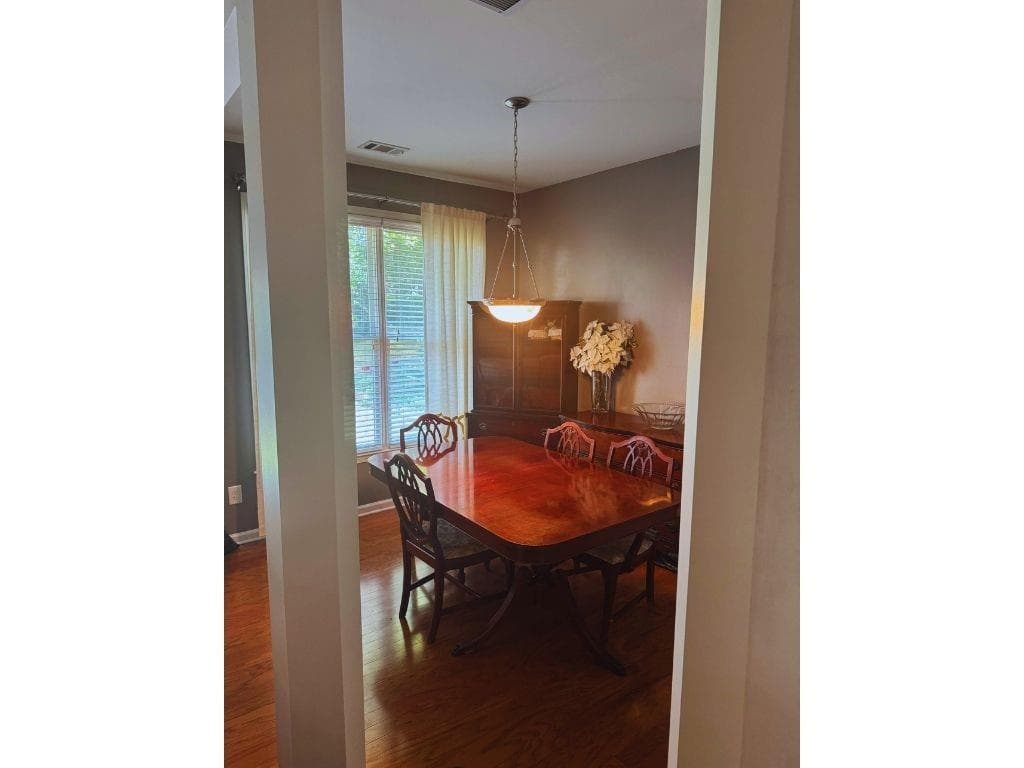 3 bedroom, 3 bathroom, 1,994 sq ft townhouse under contract at 3068 Momerath Court, Decatur, GA 30032 — photo 8