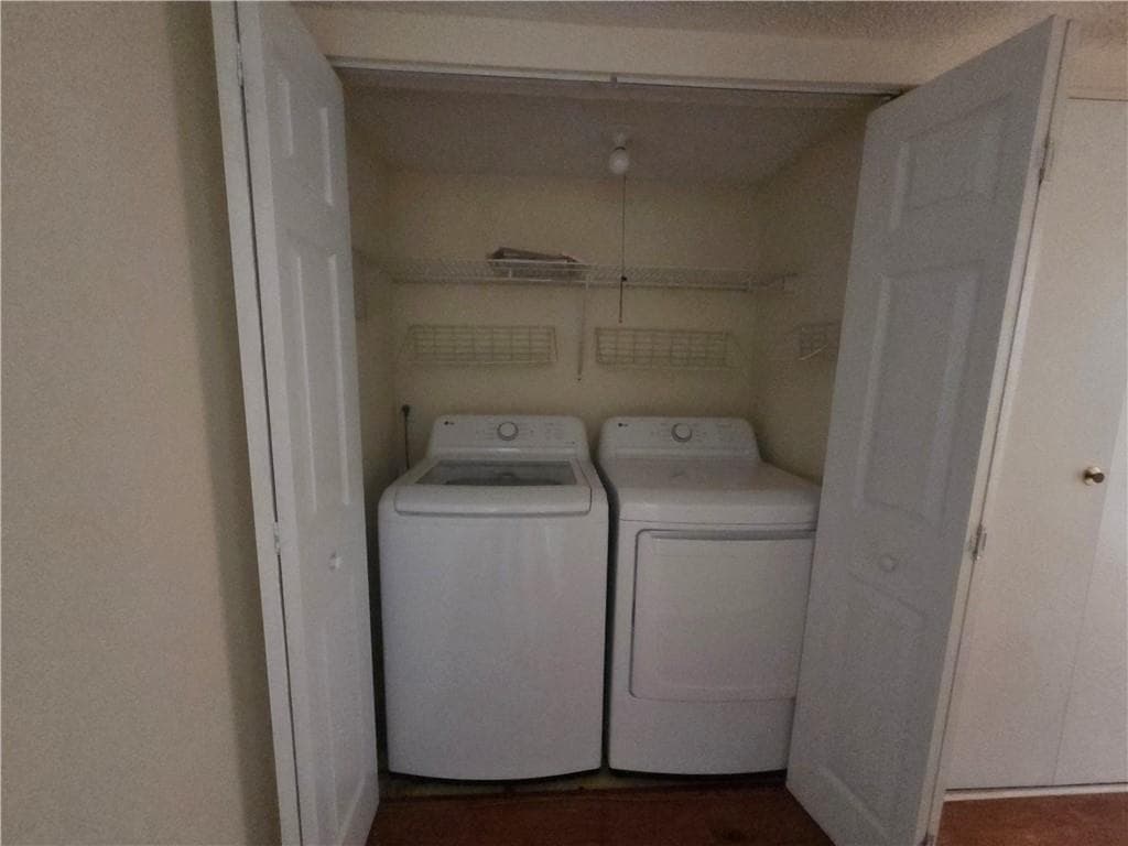 3 bedroom, 2 bathroom, 1,397 sq ft townhouse for rent at 1204 Old Hammond Chase, Atlanta, GA 30350 for $1,800 a month — photo 3