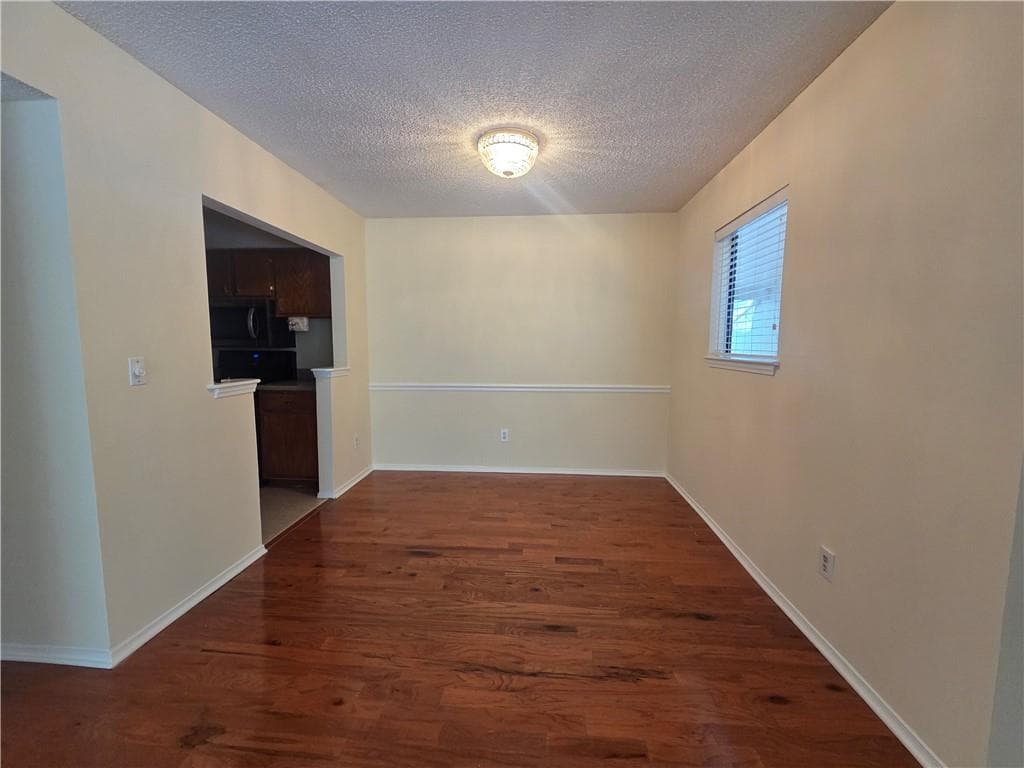 3 bedroom, 2 bathroom, 1,397 sq ft townhouse for rent at 1204 Old Hammond Chase, Atlanta, GA 30350 for $1,800 a month — photo 9