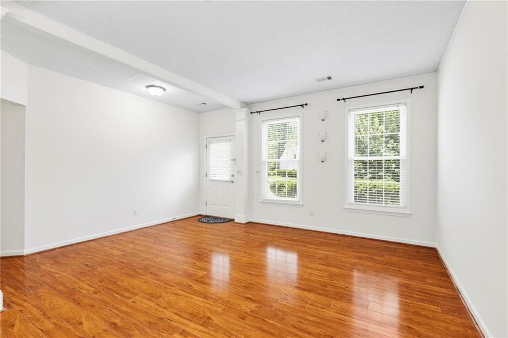 3 bedroom, 3 bathroom, 1,998 sq ft single family residence for sale at 490 Chippenham Court, Johns Creek, GA 30005 — photo 7
