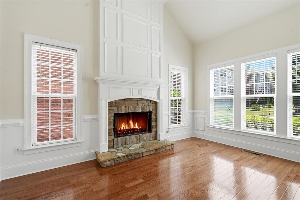 6 bedroom, 6 bathroom, 5,800 sq ft single family residence for sale at 4272 Bluehouse Lane, Alpharetta, GA 30022 — photo 6