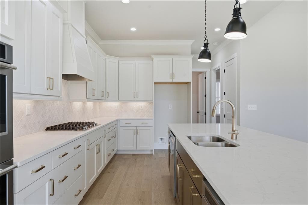 5 bedroom, 4 bathroom, 3,300 sq ft single family residence for sale at 105 Dallas Mark Drive, Canton, GA 30115 — photo 9
