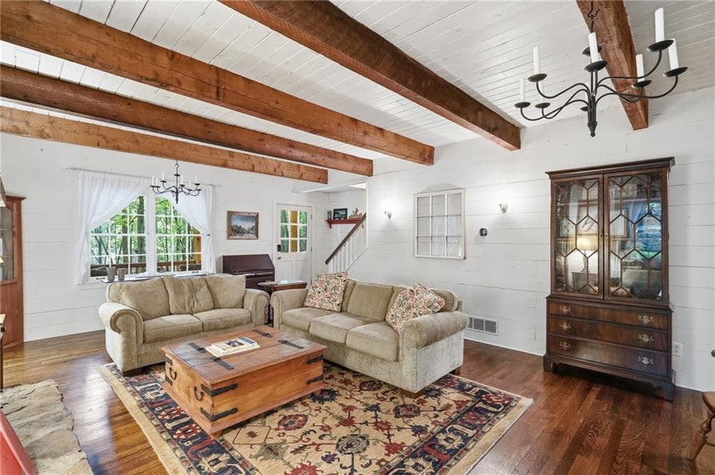 3 bedroom, 2 bathroom, 1,701 sq ft single family residence for sale at 49 Little Beaver Run, Big Canoe, GA 30143 — photo 6