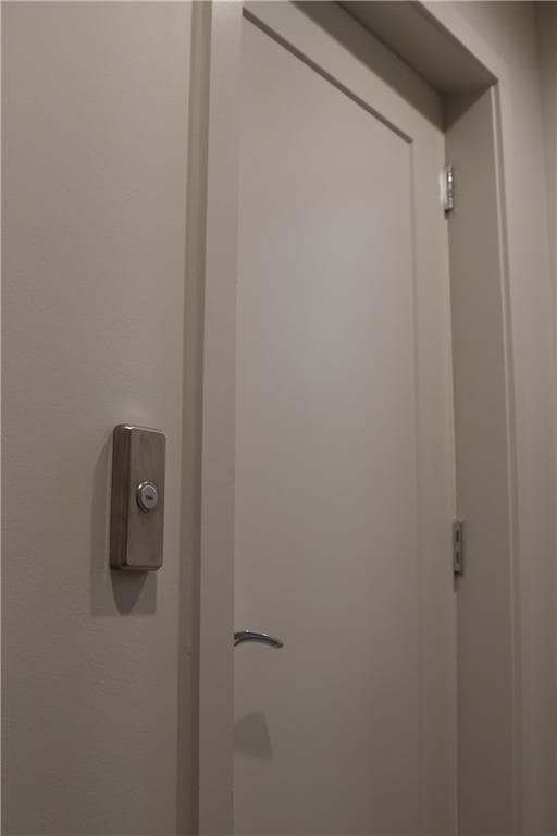 3 bedroom, 5 bathroom, 2,937 sq ft townhouse for rent at 908 Lenox Boulevard, Atlanta, GA 30324 for $11,000 a month — photo 6