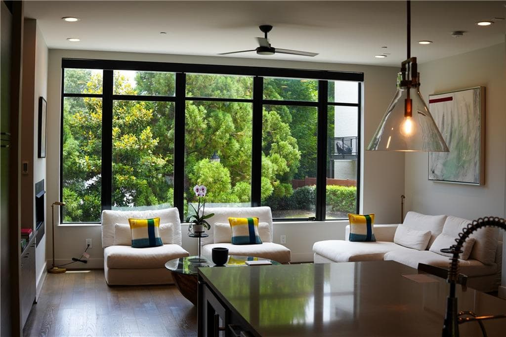 3 bedroom, 5 bathroom, 2,937 sq ft townhouse for rent at 908 Lenox Boulevard, Atlanta, GA 30324 for $11,000 a month — photo 9