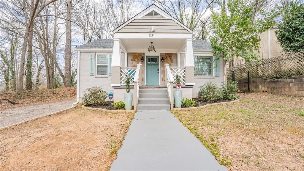 4 bedroom, 6 bathroom, 1,546 sq ft single family residence for rent at 1181 Fenwood Street, Atlanta, GA 30314 for $2,600 a month — photo 1 of 40
