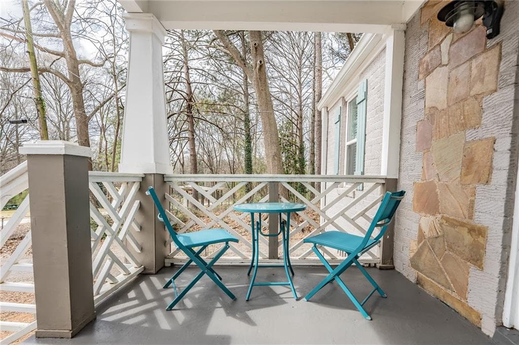 4 bedroom, 6 bathroom, 1,546 sq ft single family residence for rent at 1181 Fenwood Street, Atlanta, GA 30314 for $2,600 a month — photo 4