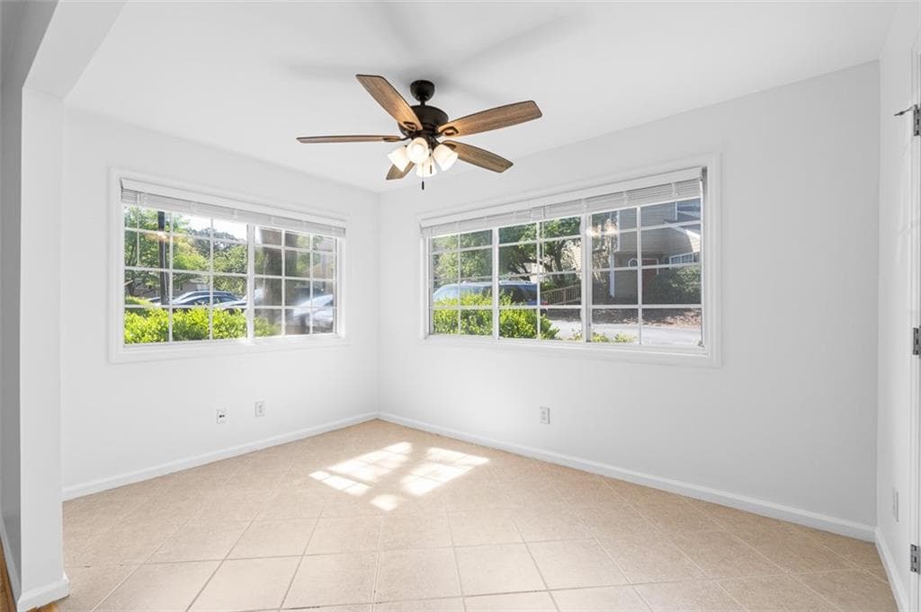 1 bedroom, 1 bathroom, 1,015 sq ft condominium for sale at 1468 Briarwood Road 602, Atlanta, GA 30319 — photo 6