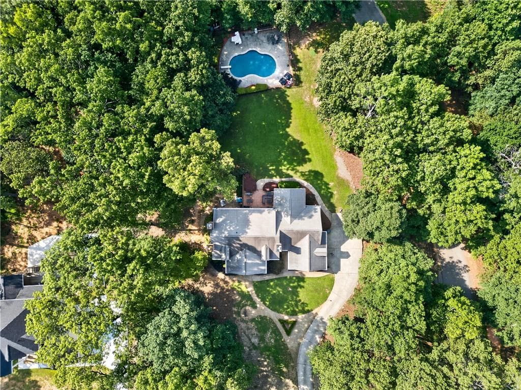 4 bedroom, 6 bathroom, 5,299 sq ft single family residence for sale at 3969 Oak Hill Road, Douglasville, GA 30135 — photo 2