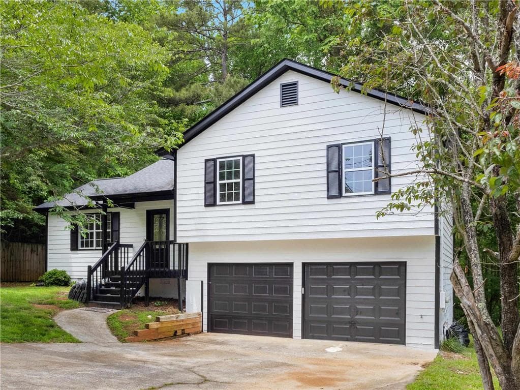 3 bedroom, 2 bathroom, 1,680 sq ft single family residence sold at 225 Hampton Drive, Dallas, GA 30132
