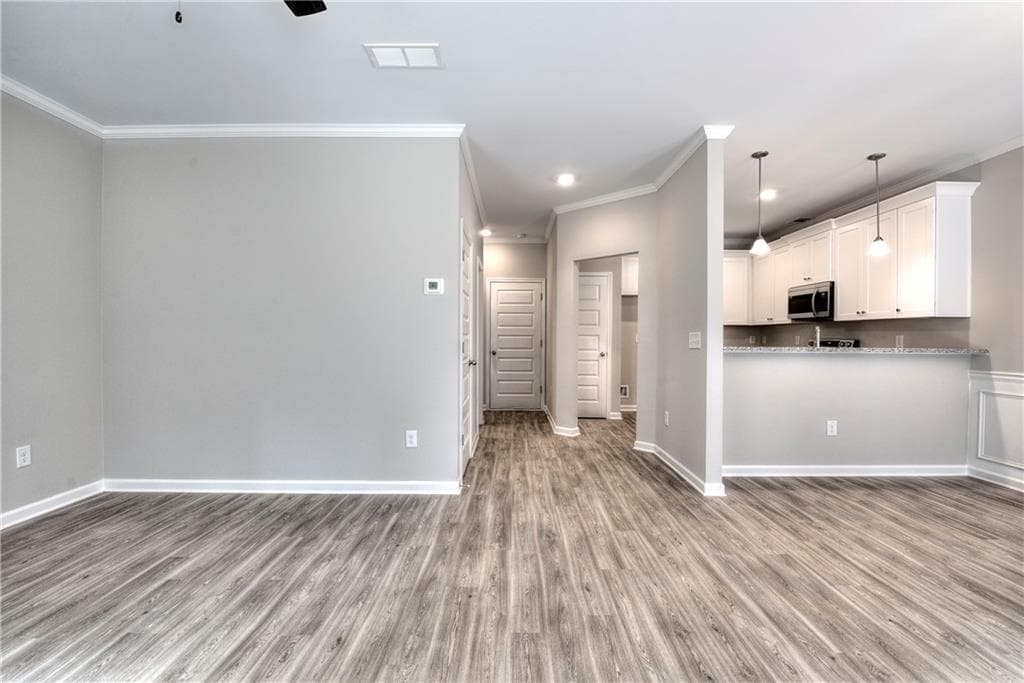 3 bedroom, 3 bathroom, 1,601 sq ft single family residence for sale at 257 Summit Height Drive, Cartersville, GA 30121 — photo 7