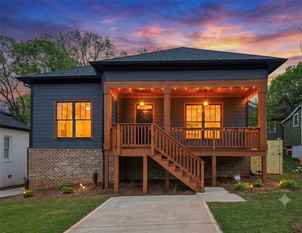 3 bedroom, 4 bathroom, 3,704 sq ft single family residence for sale at 682 Shelton Avenue, Atlanta, GA 30310