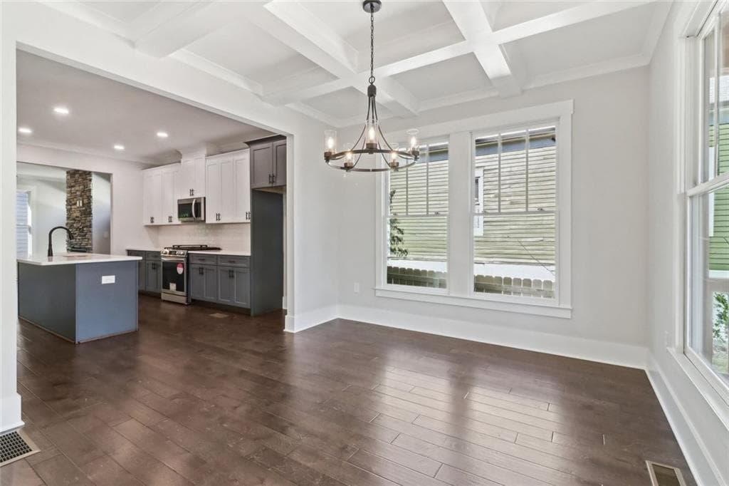 3 bedroom, 4 bathroom, 3,704 sq ft single family residence for sale at 682 Shelton Avenue, Atlanta, GA 30310 — photo 10