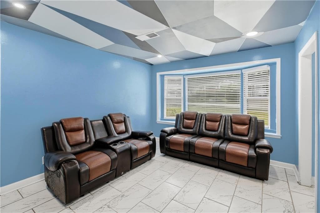 3 bedroom, 1 bathroom, 1,040 sq ft single family residence for sale at 1101 Lloyd Drive, Forest Park, GA 30297 — photo 3
