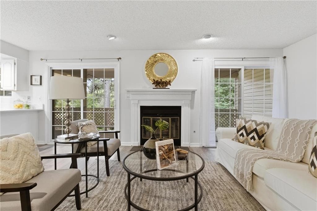2 bedroom, 2 bathroom, 1,326 sq ft condominium sold at 23 Chelsea Court, Avondale Estates, GA 30002
