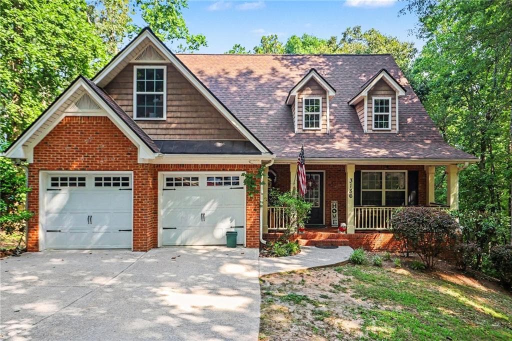 5 bedroom, 3 bathroom, 3,244 sq ft single family residence for sale at 3186 Sweetbriar Drive, Villa Rica, GA 30180