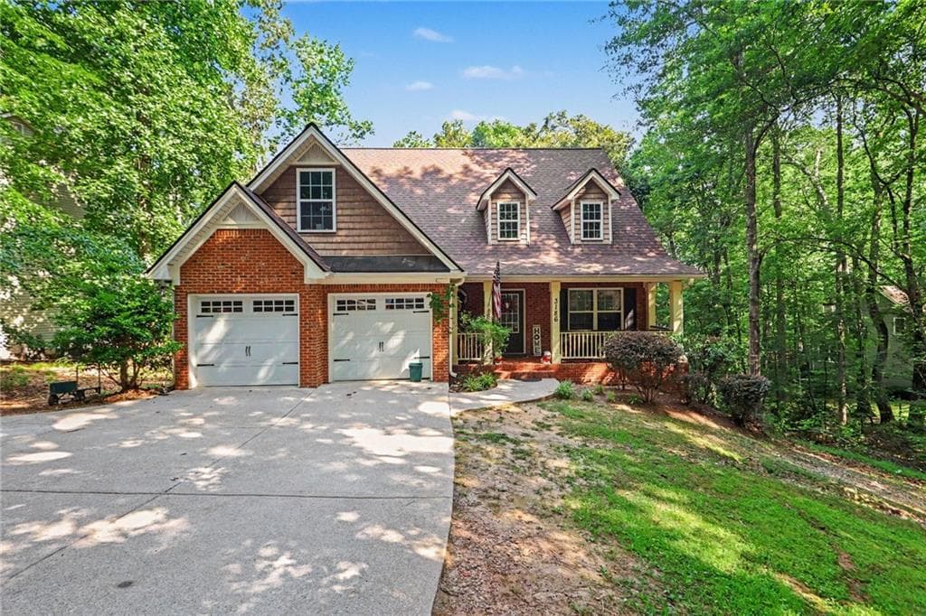 5 bedroom, 3 bathroom, 3,244 sq ft single family residence for sale at 3186 Sweetbriar Drive, Villa Rica, GA 30180 — photo 2