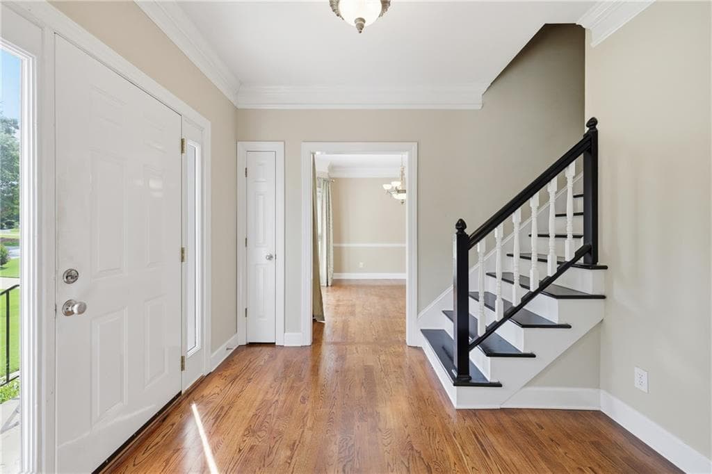 4 bedroom, 3 bathroom, 2,426 sq ft single family residence for sale at 4713 Bedford Glenn, Flowery Branch, GA 30542 — photo 3