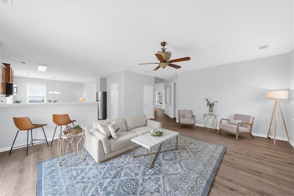 4 bedroom, 3 bathroom, 3,086 sq ft single family residence under contract at 5250 Stevehaven Lane, Cumming, GA 30028 — photo 6