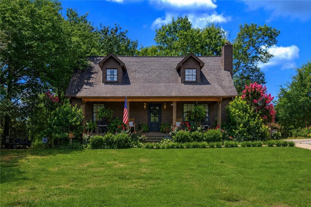 4345 Woodfield Drive, Gainesville, GA 30507 — most recent listing photo