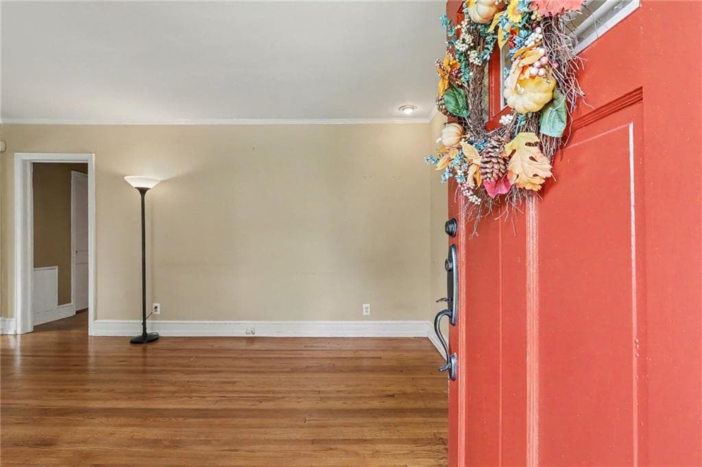 4 bedroom, 1 bathroom, 1,991 sq ft single family residence for sale at 2531 Batavia Street, East Point, GA 30344 — photo 5