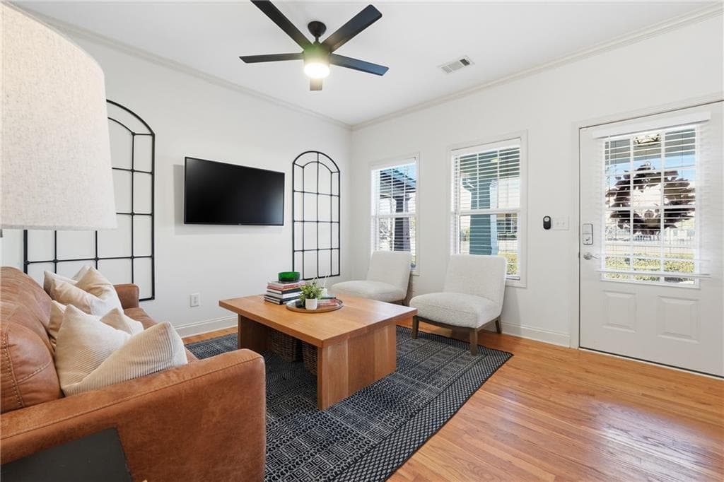 3 bedroom, 3 bathroom, 1,962 sq ft townhouse for sale at 411 Royal Crescent Lane, Canton, GA 30115 — photo 4