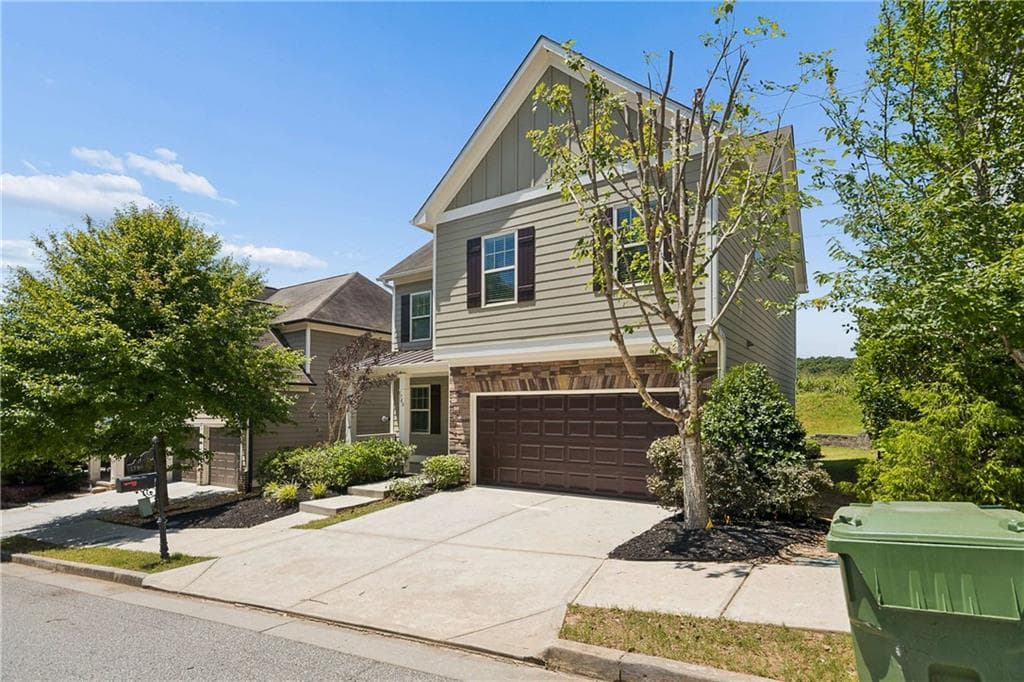 3 bedroom, 3 bathroom, 1,824 sq ft single family residence for sale at 1780 Westmoreland Lane, Atlanta, GA 30318 — photo 4