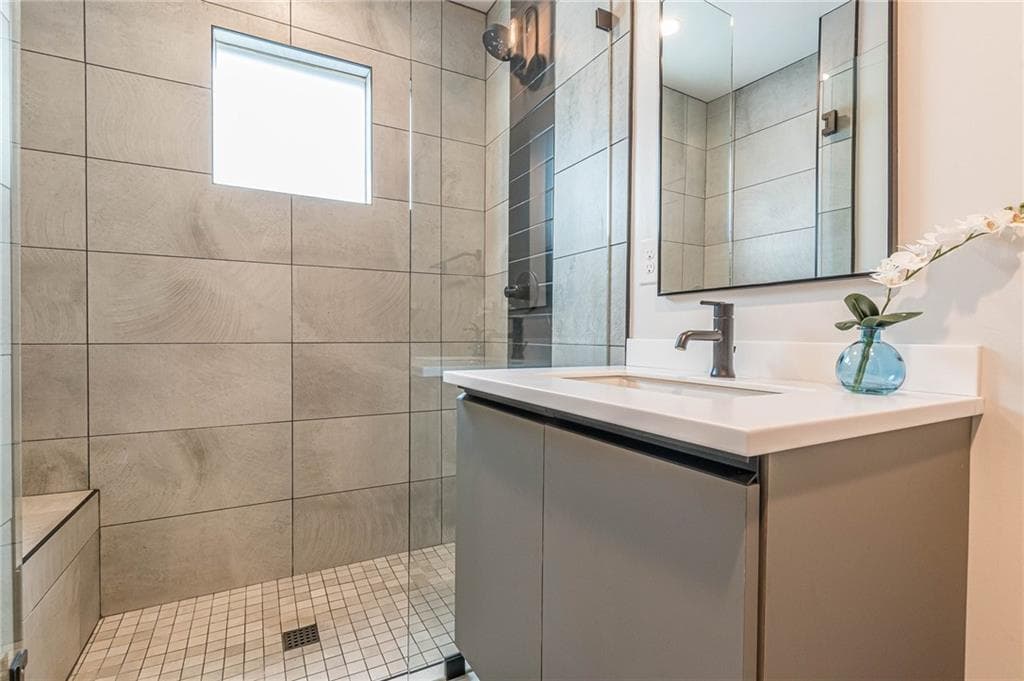 1 bedroom, 1 bathroom, 408 sq ft single family residence for rent at 350 High Street, Fayetteville, GA 30214 for $2,800 a month — photo 5