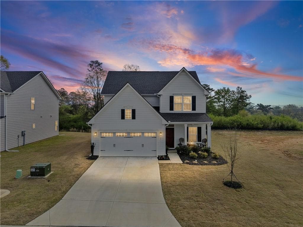 3 bedroom, 3 bathroom, 2,114 sq ft single family residence for sale at 157 Asbury Circle, Calhoun, GA 30701