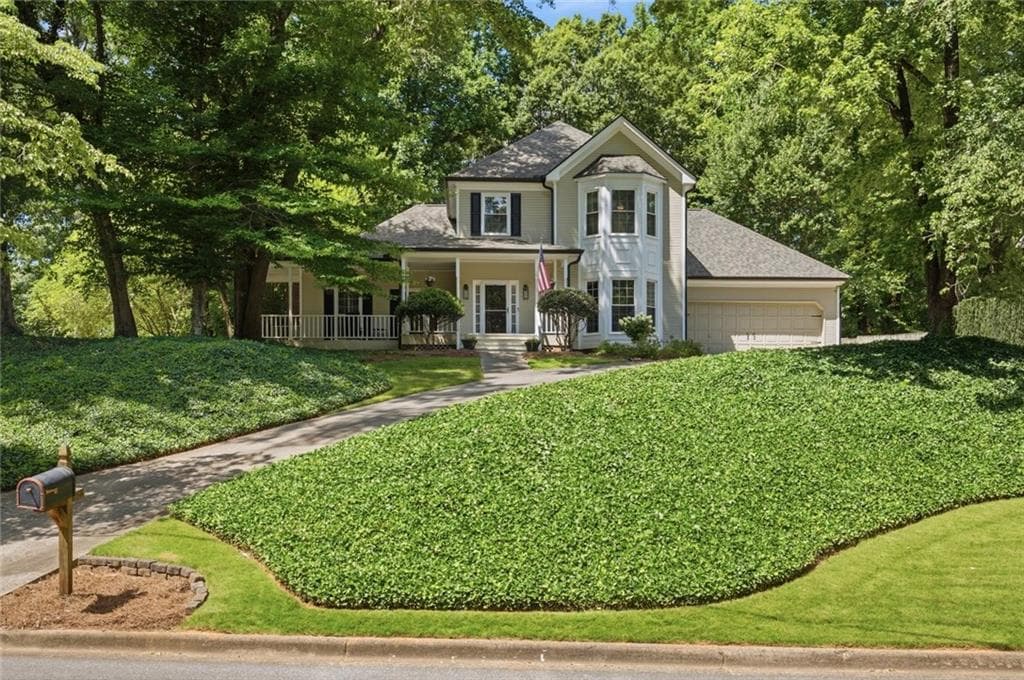 280 Summerfield Drive, Alpharetta, GA 30022 — most recent listing photo