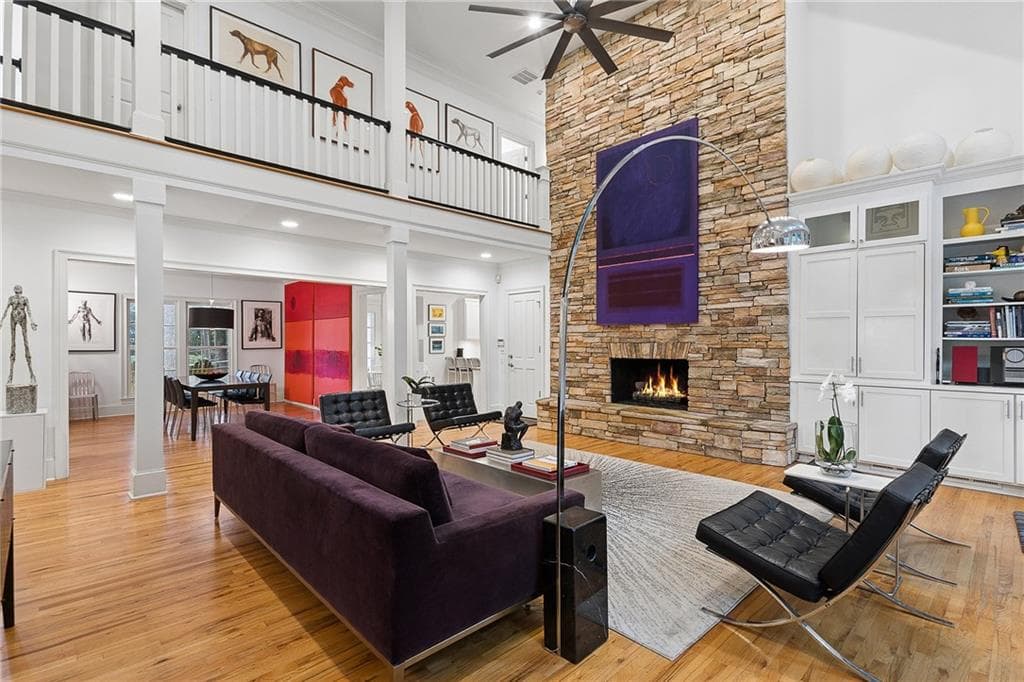 6 bedroom, 5 bathroom, 4,395 sq ft single family residence for sale at 4029 Emma Lane, Atlanta, GA 30342 — photo 7