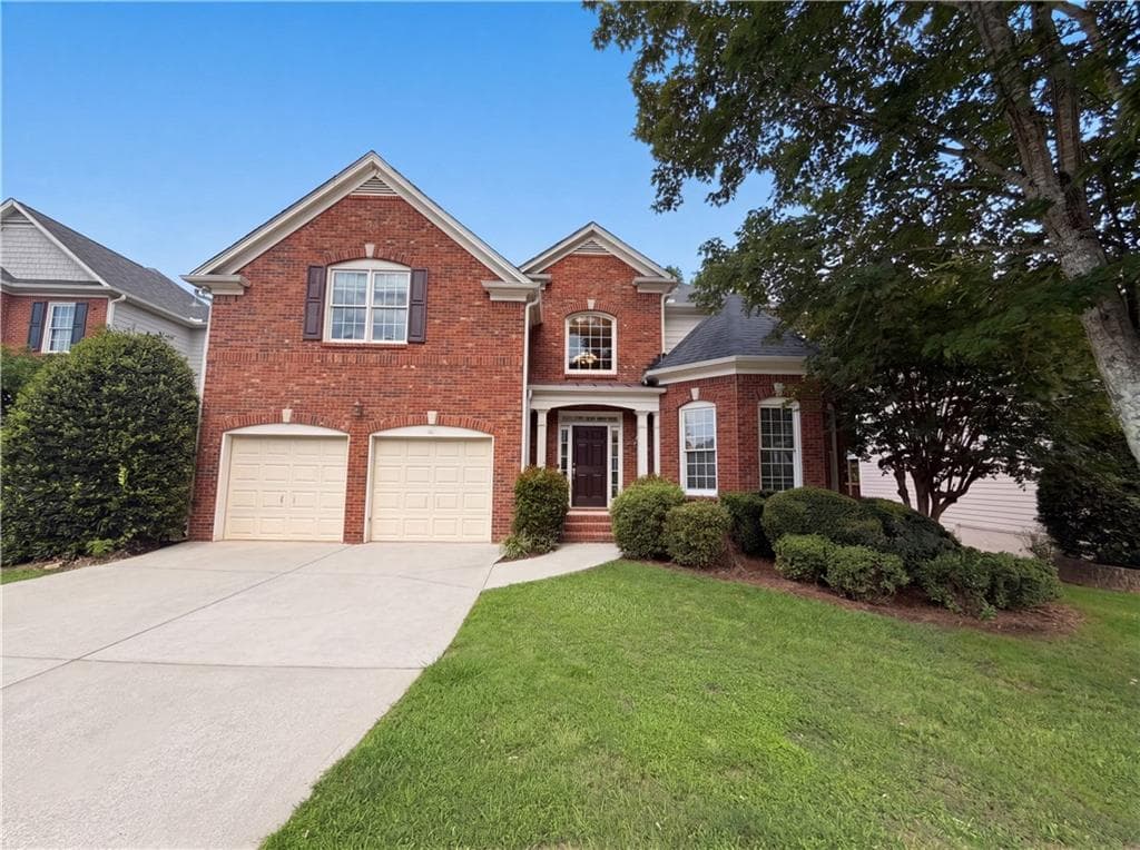 6 bedroom, 4 bathroom, 2,605 sq ft single family residence for sale at 685 Jefferson Place, Cumming, GA 30040