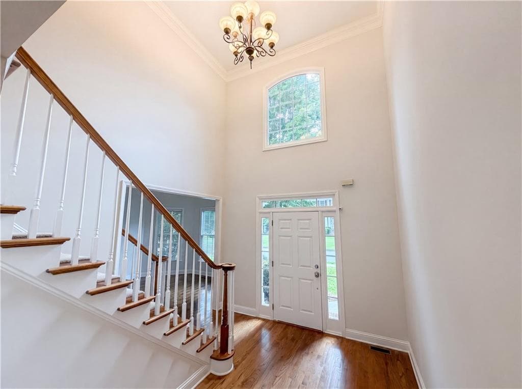 6 bedroom, 4 bathroom, 2,605 sq ft single family residence for sale at 685 Jefferson Place, Cumming, GA 30040 — photo 2