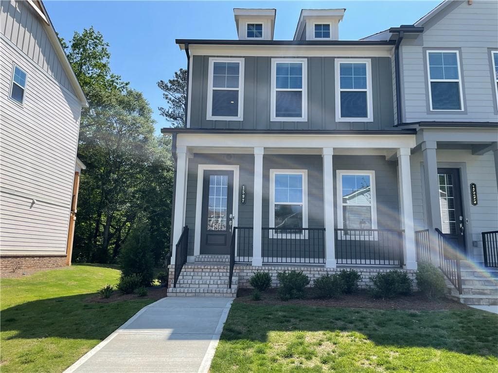 3 bedroom, 4 bathroom, 2,106 sq ft townhouse for rent at 1597 Tilden Court, Tucker, GA 30084 for $3,000 a month — photo 1 of 57