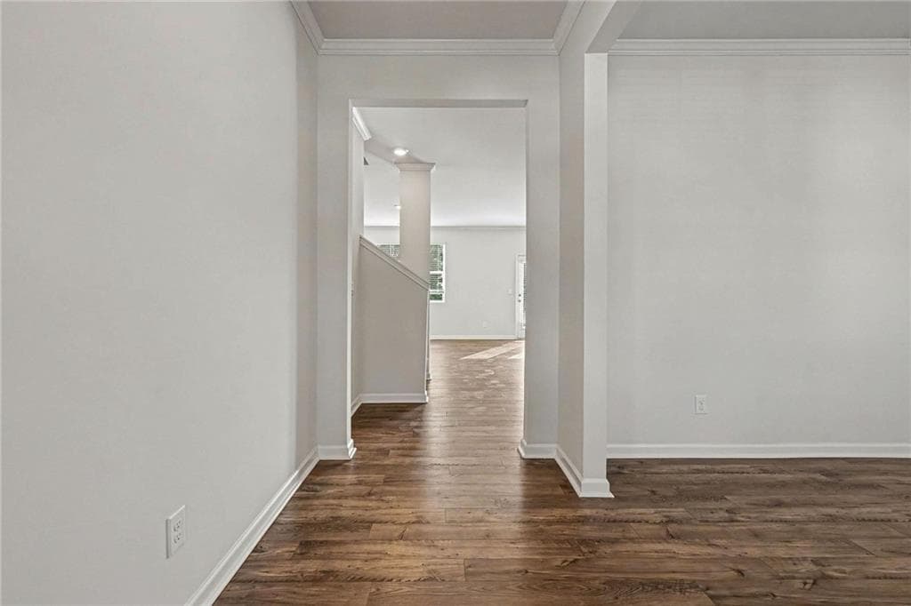 5 bedroom, 3 bathroom, 2,535 sq ft single family residence for sale at 243 Berkeley Trace, Braselton, GA 30517 — photo 9